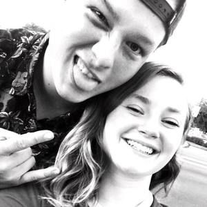 Meet your Posher, Riva